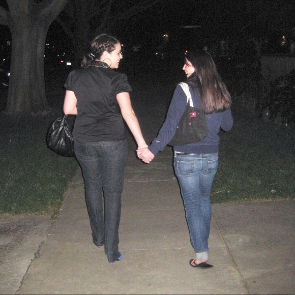 Meet your Posher, Valerie - Picture 2 of 7